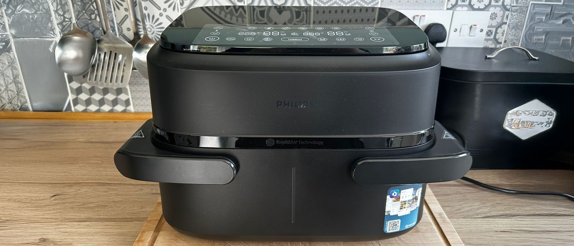 346073Аэрофритюрница Philips 1000 Series с двумя корзинами: обзор и преимущества