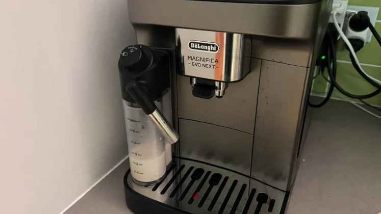 De’Longhi Magnifica Evo Next: преодолевая трудности, получаем идеальный кофе фото