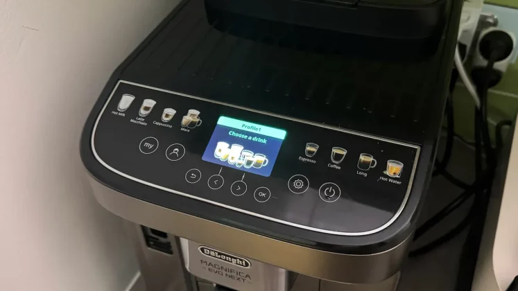 De’Longhi Magnifica Evo Next: преодолевая трудности, получаем идеальный кофе фото