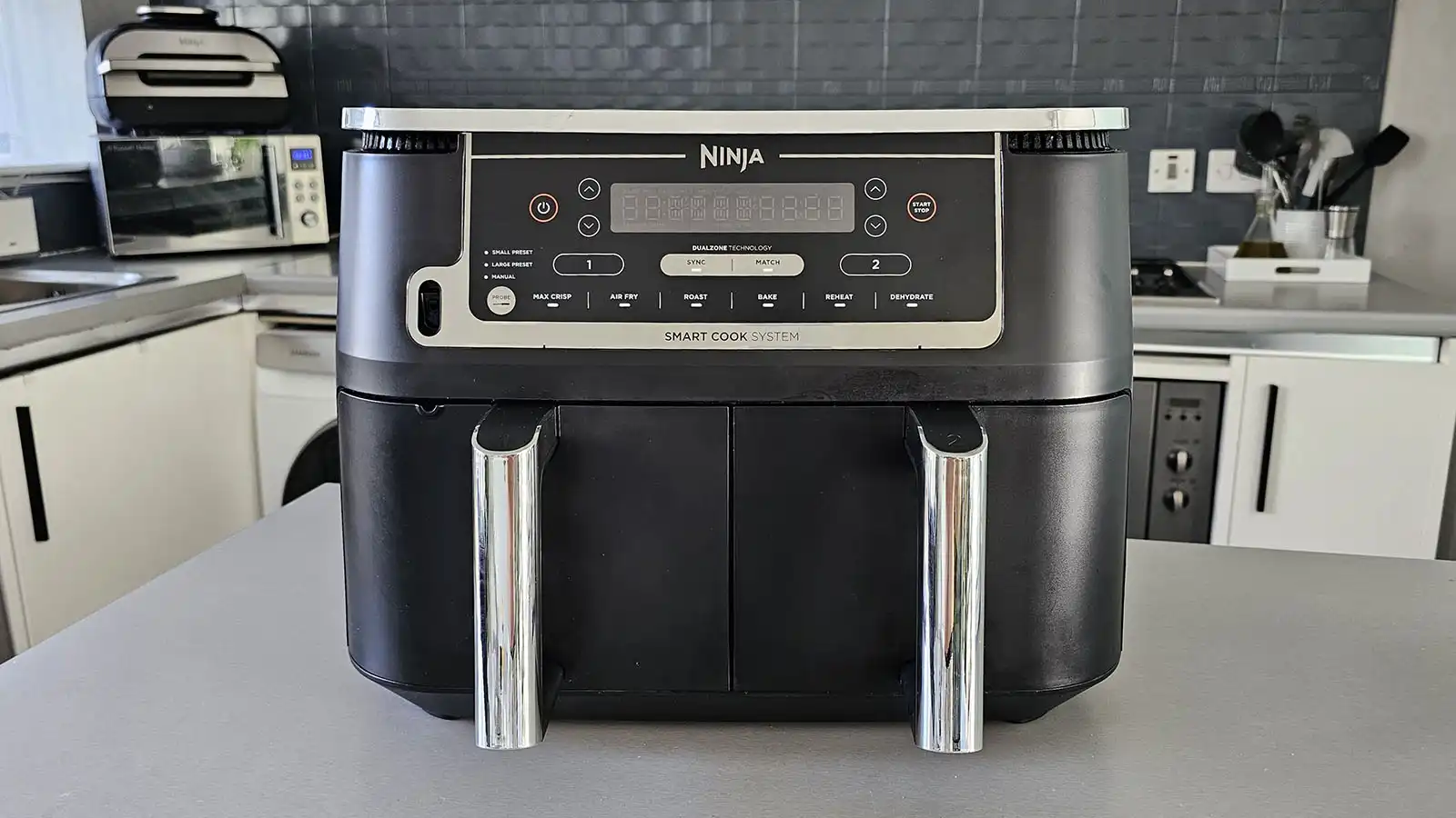 Ninja Foodi MAX Dual Zone Air Fryer